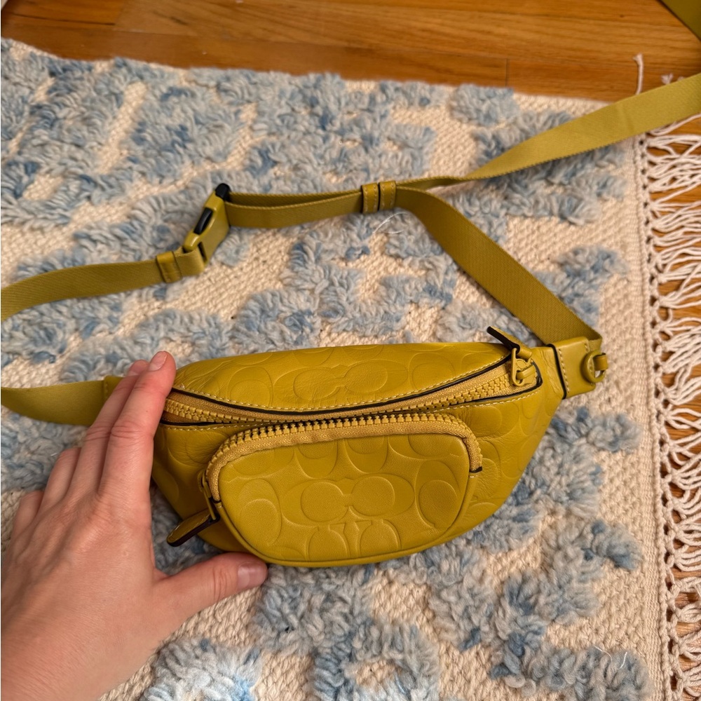 Coach CH073 Lime Green Chartreuse Signature Leather Sprint Mini Belt Bag $350